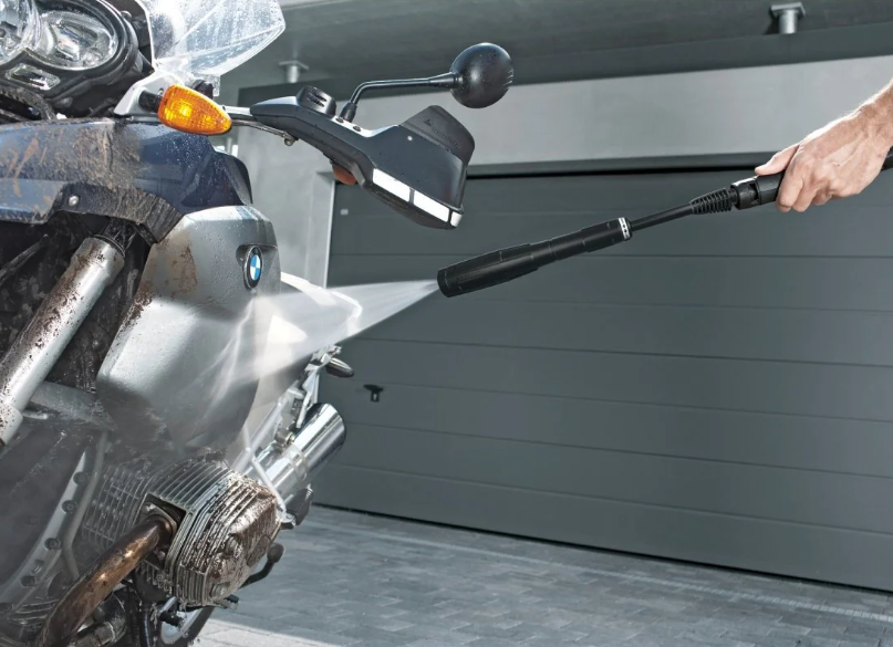 HIDROLAVADORA ALTA PRESION CAUDAL 300 L/H MAX 1800 PSI MOD. K4 MX KARCHER